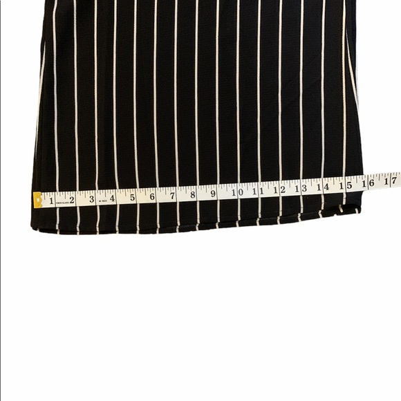 Striped Wide Leg Pants Size Large - Picture 7 of 7